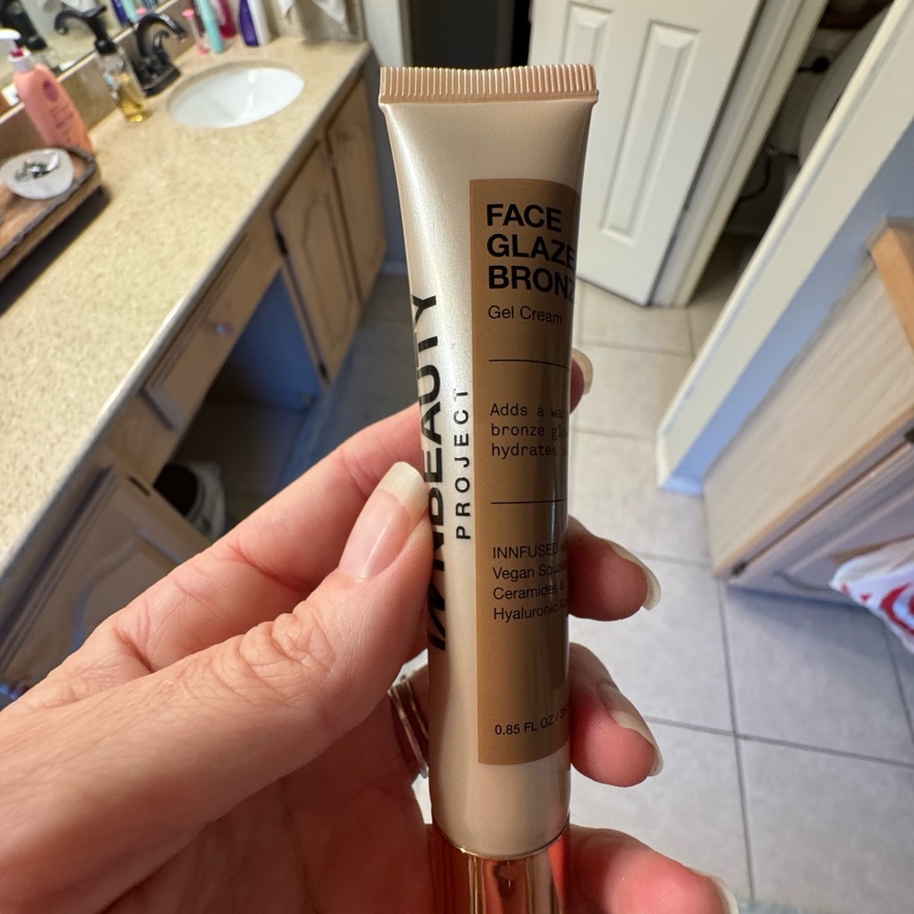 Face Glaze Bronze Gel Cream